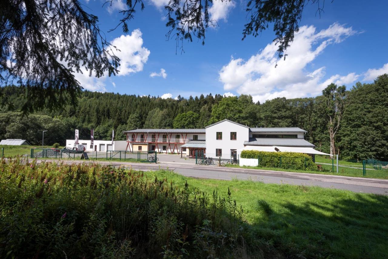 Pivovar A Penzion Agent Olesnice v Orlickych horach Экстерьер фото